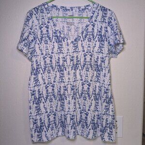 Sonoma Women's size large "everyday tee" gently loved with blue/white design